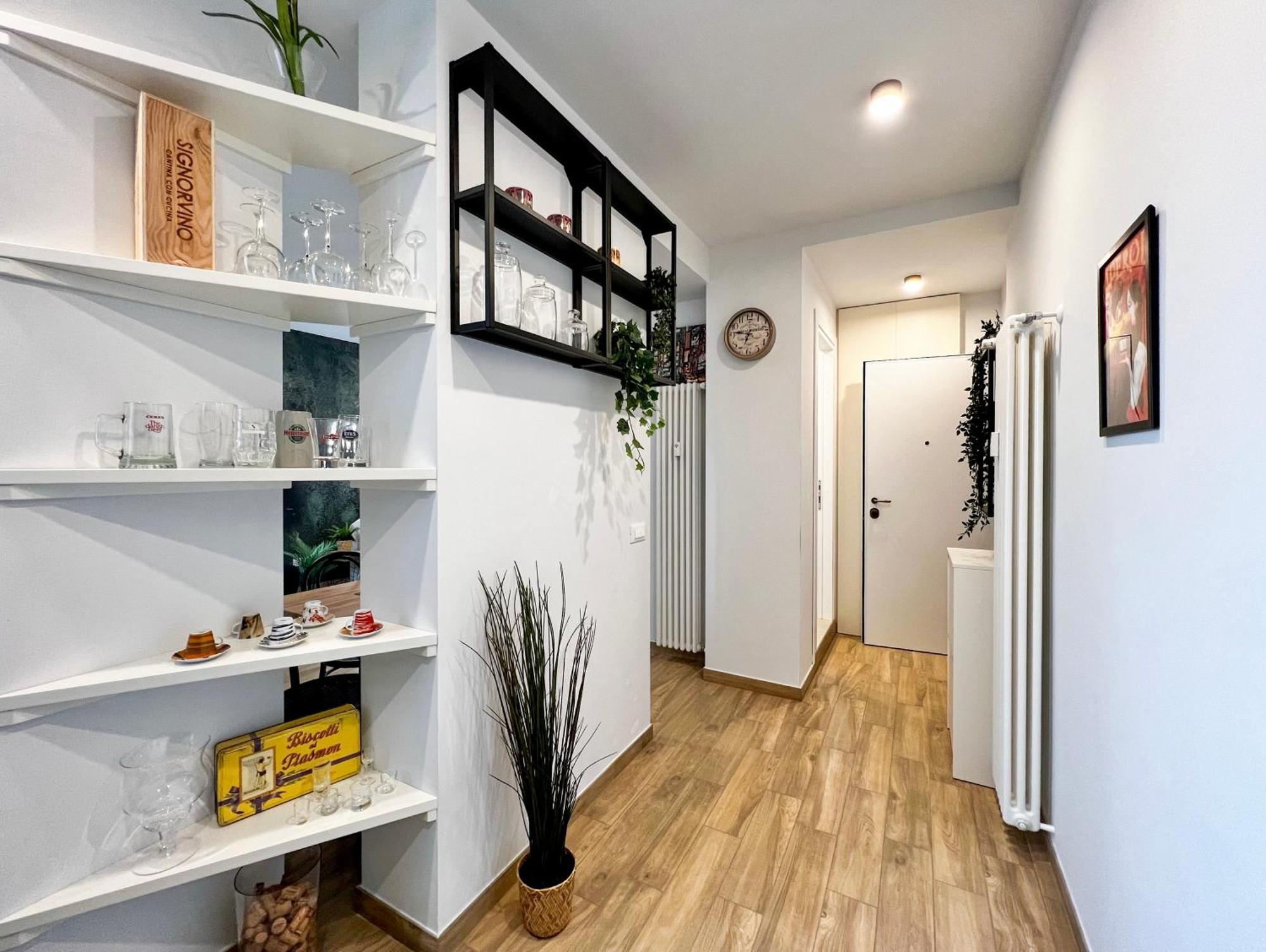 Repetti - Two Adjacent & Independent 10 Minutes To Centre & Linate Airport Mailand